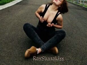 RasSlunakiss