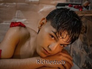 Richiestuds