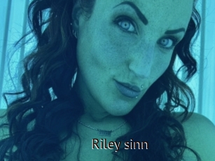 Riley_sinn