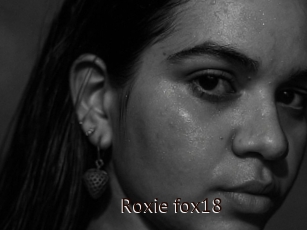 Roxie_fox18