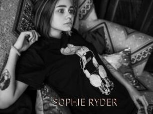 SOPHIE_RYDER