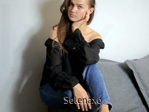 Selenaxo