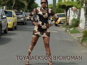 TOYAJACKSON_BIGWOMAN