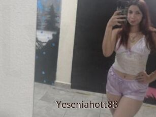 Yeseniahott88