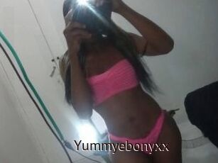 Yummyebonyxx