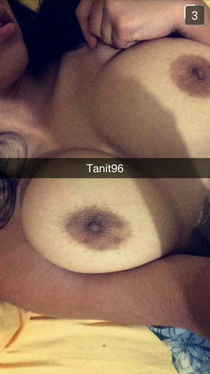 tanit96: ❤️‍   my Snapchat name: Tanit96 ❤️‍   my Tumblr blog... LiveXXX webcams girls tumblr o1dlzoHQaI1uywegro1 500